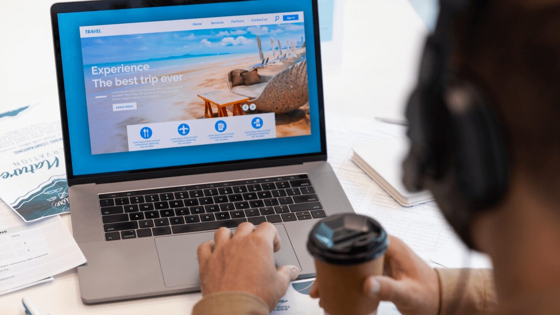 0元形象官網與飯店官方收單系統